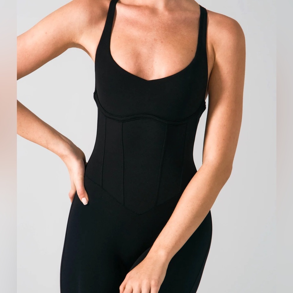 Buffbunny Corset Bodysuit - Onyx Black - Picture 3 of 7